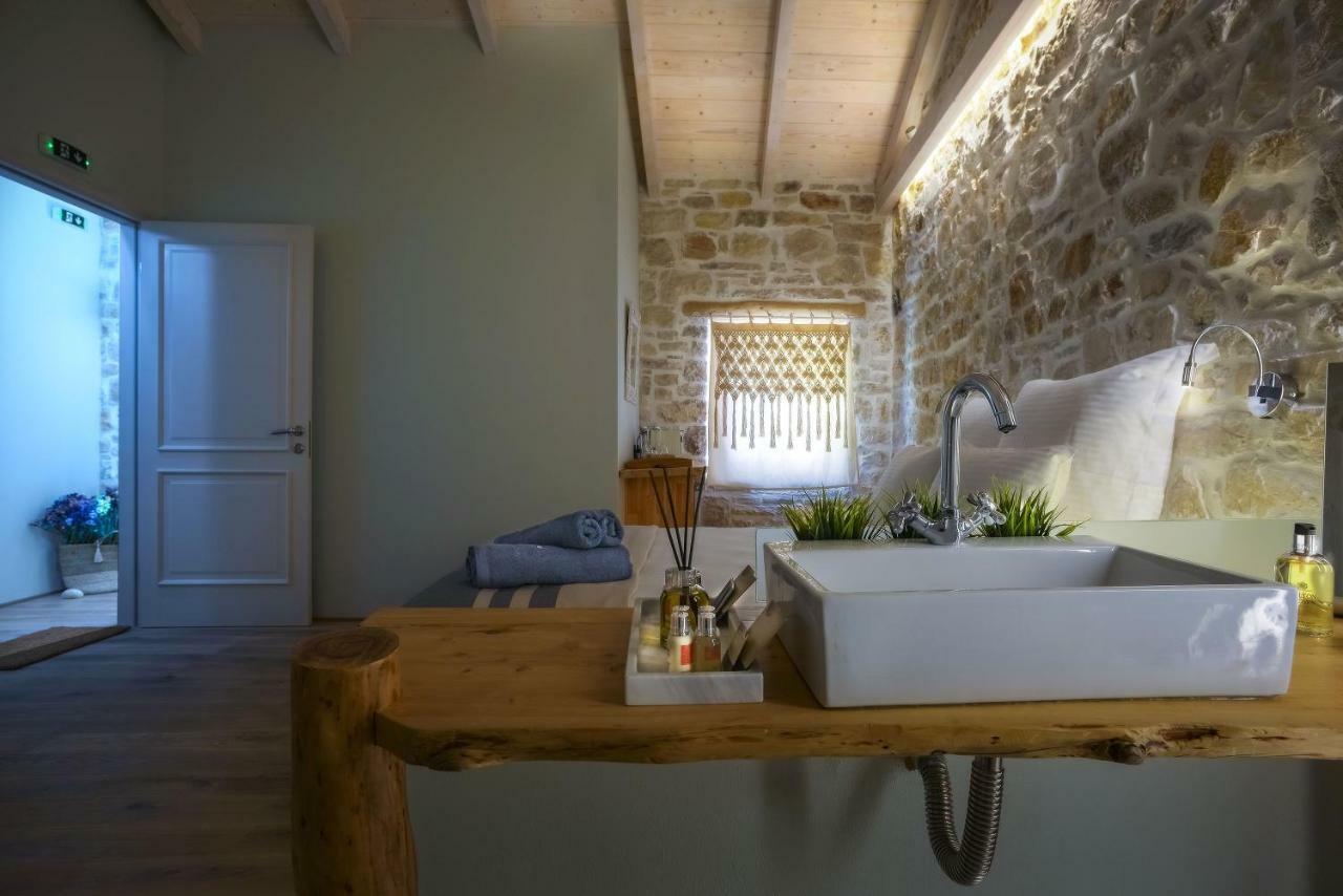 Paxos Fairytales Lovenest 1 Gaios Exterior photo